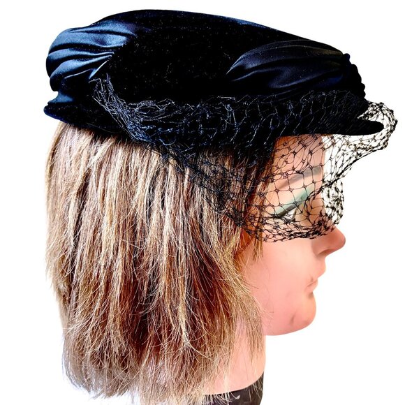 Vintage Black Velvet Satin Pillbox Hat Veil 1950s 60s Cocktail Formal main image 16